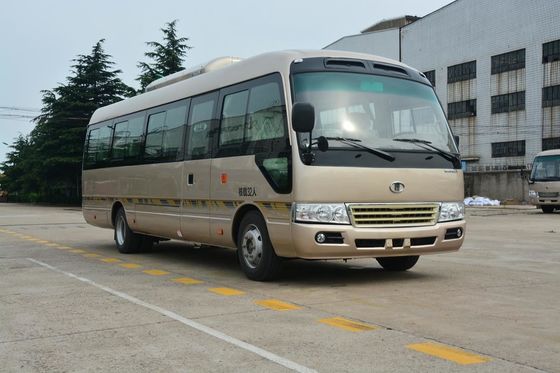 चीन 7M Toyota Coaster Mini Bus Front Cummins Engine Euro 3 Semi - Integral Body आपूर्तिकर्ता